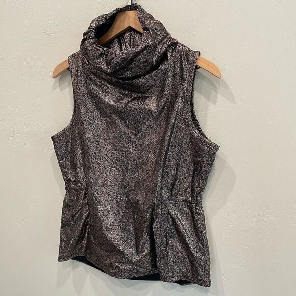 NWT Fabletics Liora Vest - Size: XS - Picture 7 of 9